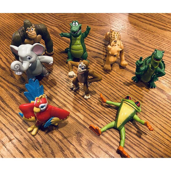 Rainforest Cafe Posable Animal Toy Figures Lot of 8 Gorilla Monkeys Parrot frog - Picture 13 of 13